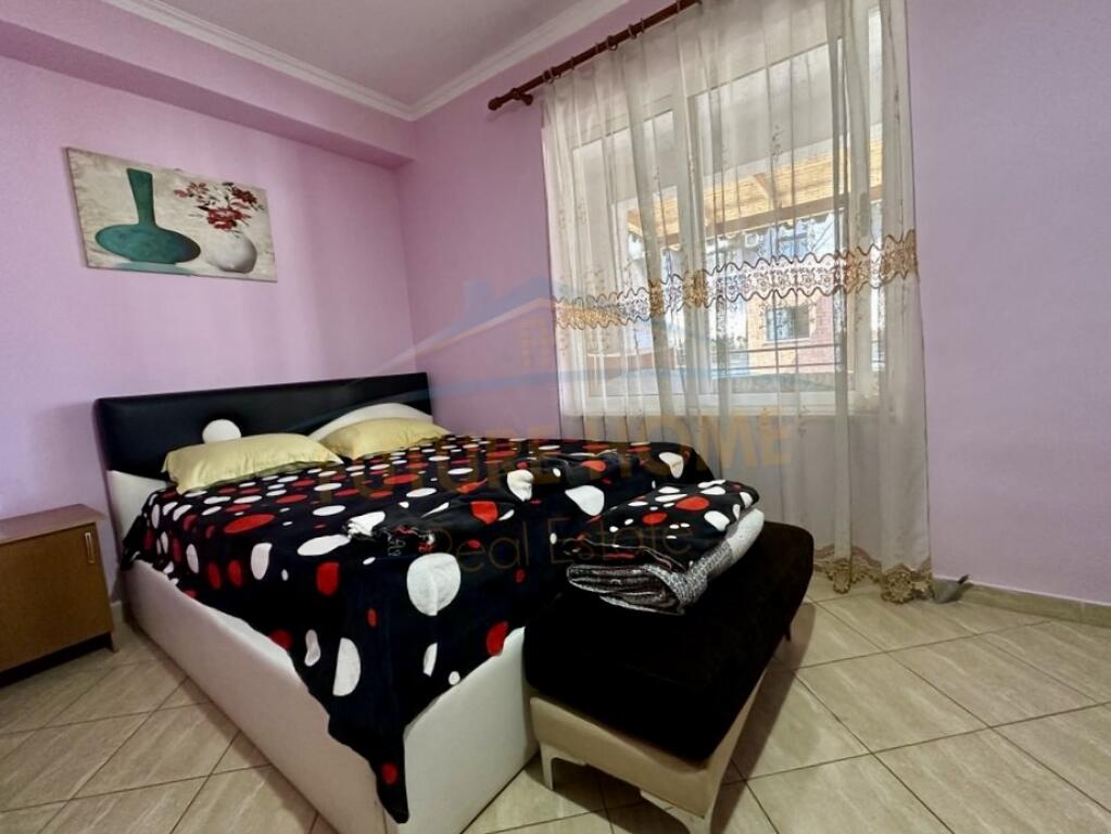 Qera , Apartament 2+1+2 , te Unaza e Re