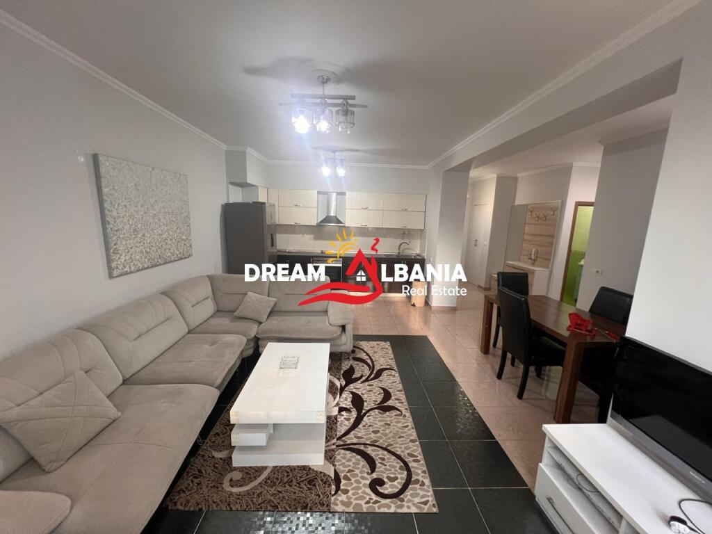 Occasione!!! Appartamento 3+1 in vendita in via Him Kolli a Tirana(ID 41212071)