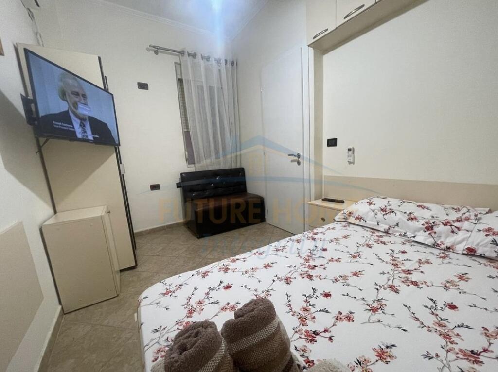 Affitto, Monolocale (1+1), Via 5 Maggio, Tirana.