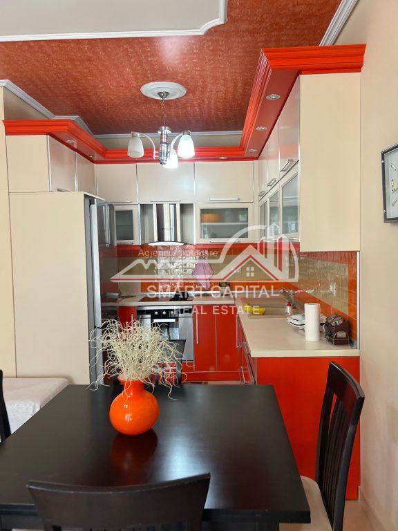 AFFITTASI APPARTAMENTO 1+1 VICINO ALLO STADIO, VLORE!!