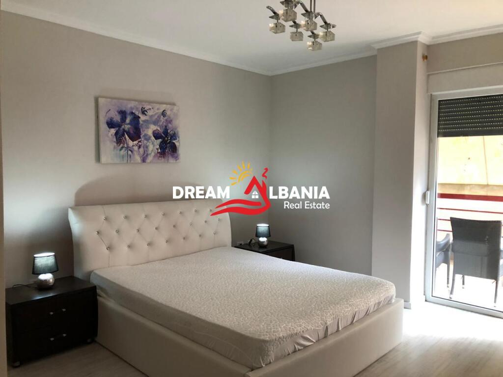 Apartment 2+1 in one of the most prestigious complexes at the Dry Lake in Tirana(ID 41212028)