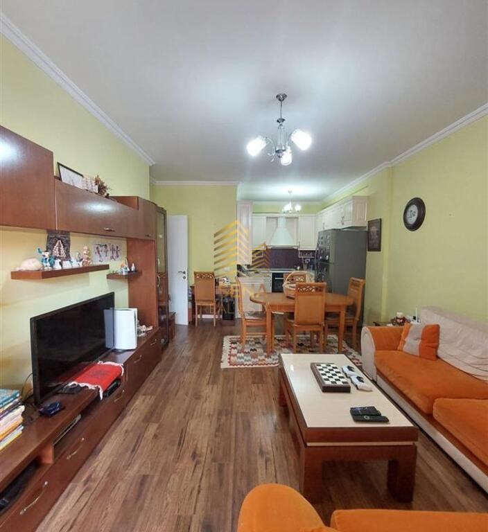 For sale, 2+1 Apartment, Kinostudio, 140,000 Euro