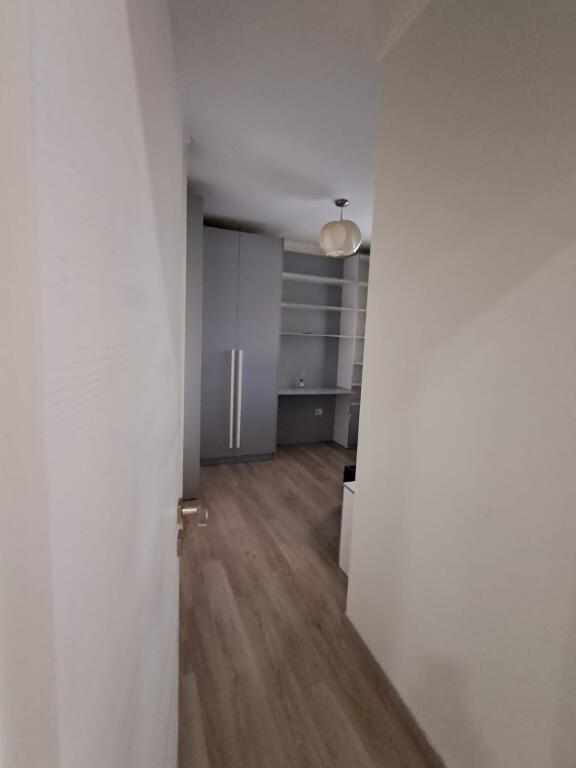 🏡 APARTAMENT 3+1+POST PARKIMI ME QIRA‼️ 📍Ish Blloku