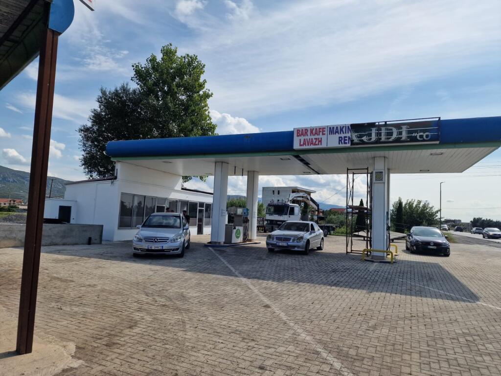 Carburante in vendita Lezhe