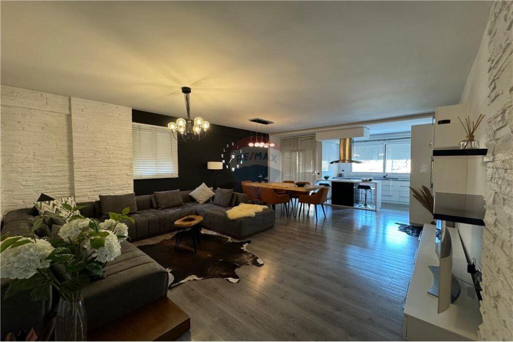 Apartament 2+1 per qira, Komuna e Parisit