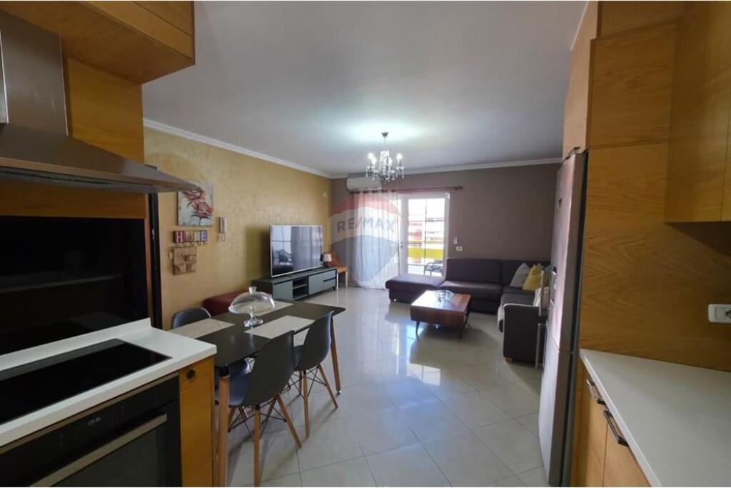 APPARTAMENTO 2+1+VERANDA IN AFFITTO DI FRONTE A DELIJORGJI