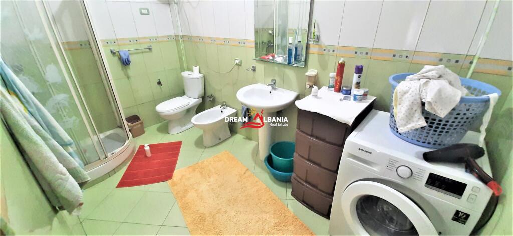 Apartament 3+1 me qera ne zonen e 21 Dhjetorit prane Policise Bashkiake ne Tirane (ID 4231272)