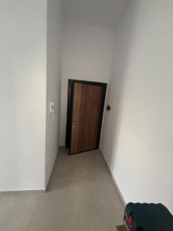 Appartamento 1+1+🅿️ in fase di arredamento con tutto nuovo ad Astir