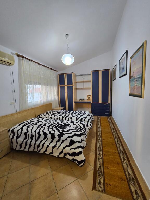 APARTAMENT 2+1 +2 PER QERA , ish FABRIKA BUKES , DURRES