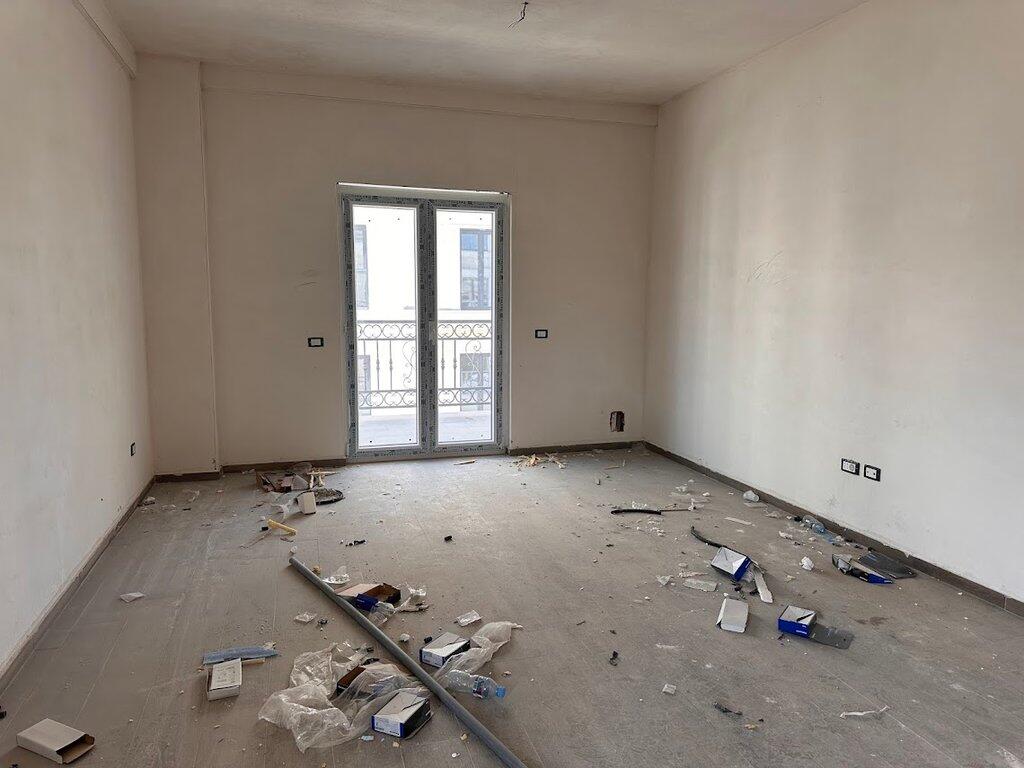 PER SHITJE APARTAMENT 2+1+2 TEK REZIDENCA "PORTA E RE" SAUK ! 236,000 €