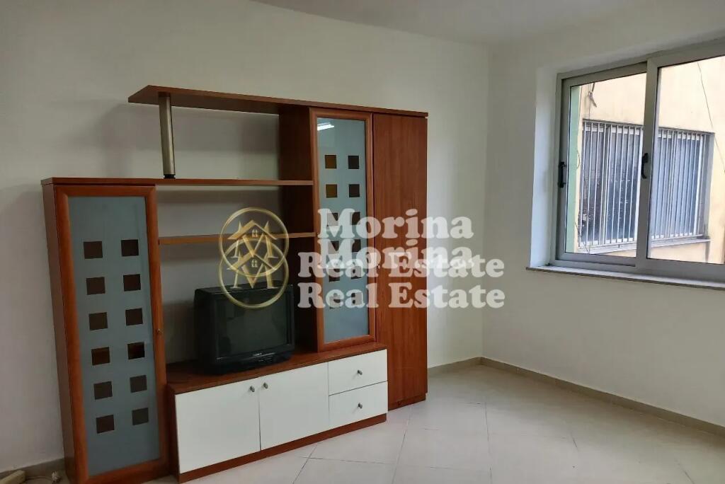 Affitto, Appartamento, 3+1, Pazari I Ri, 600 euro/mese
