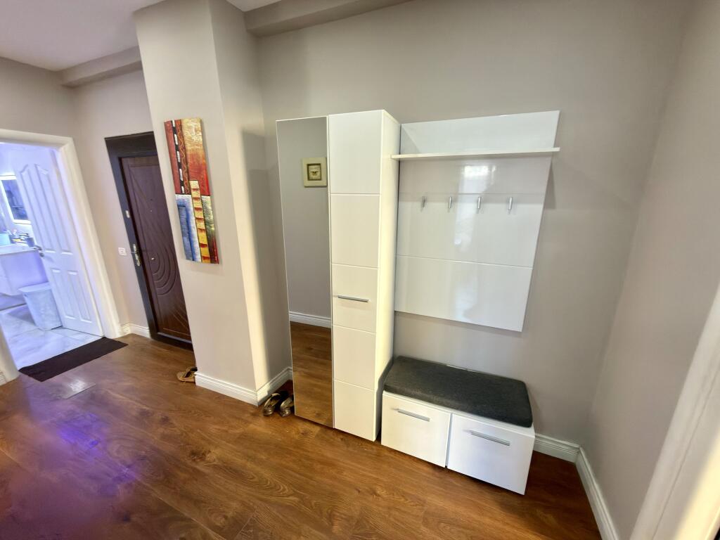 📣 SHITET Apartament 2+1 Me Verande 📍 Yzberisht, Tirane ✨