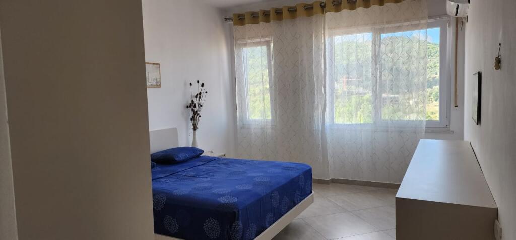 Apartament 2+1 per Qira Liqeni Thate