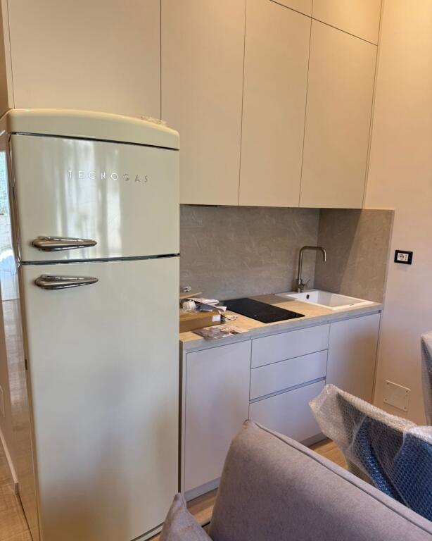 Apartament me qera 1+1 - 📍Rruga Dibres