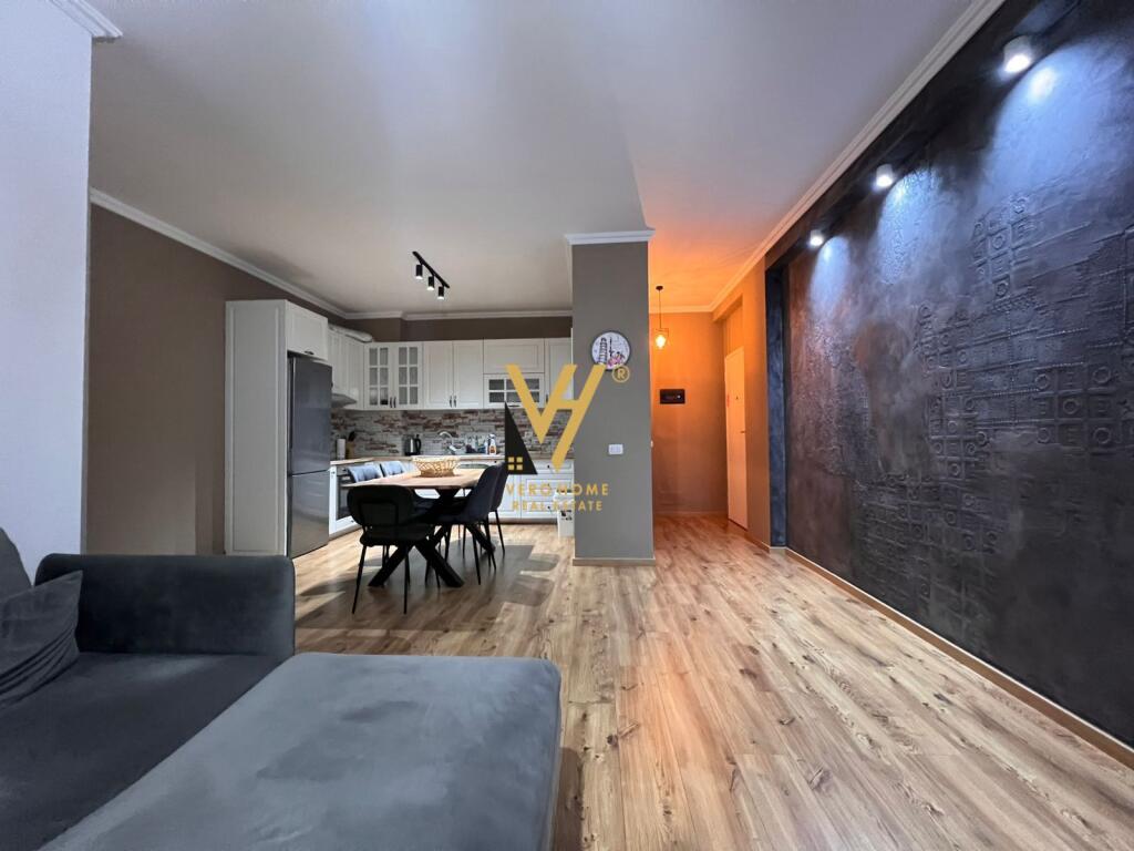 APARTMENT 2+1+BLK FOR RENT NEAR THE BOTANICAL GARDEN 1,000 EURO