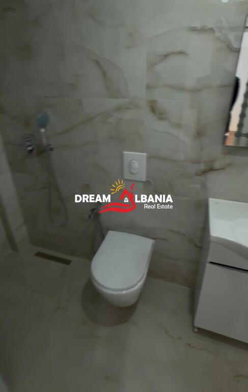 Appartamento 2+1 in Vendita Via Kavaja, vicino a Globe a Tirana (ID 41295742)