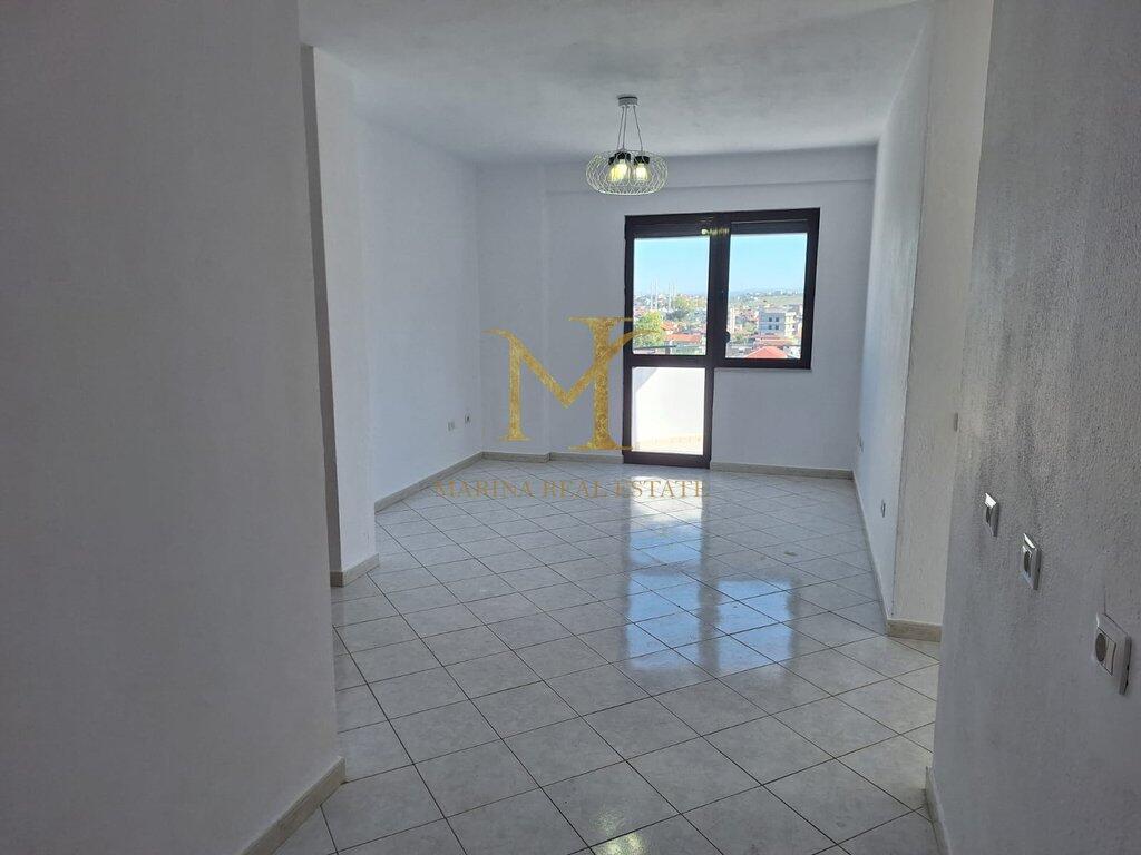 APPARTAMENTO 2+1+2 IN SPIAGGIA DURRES, IN VENDITA!!