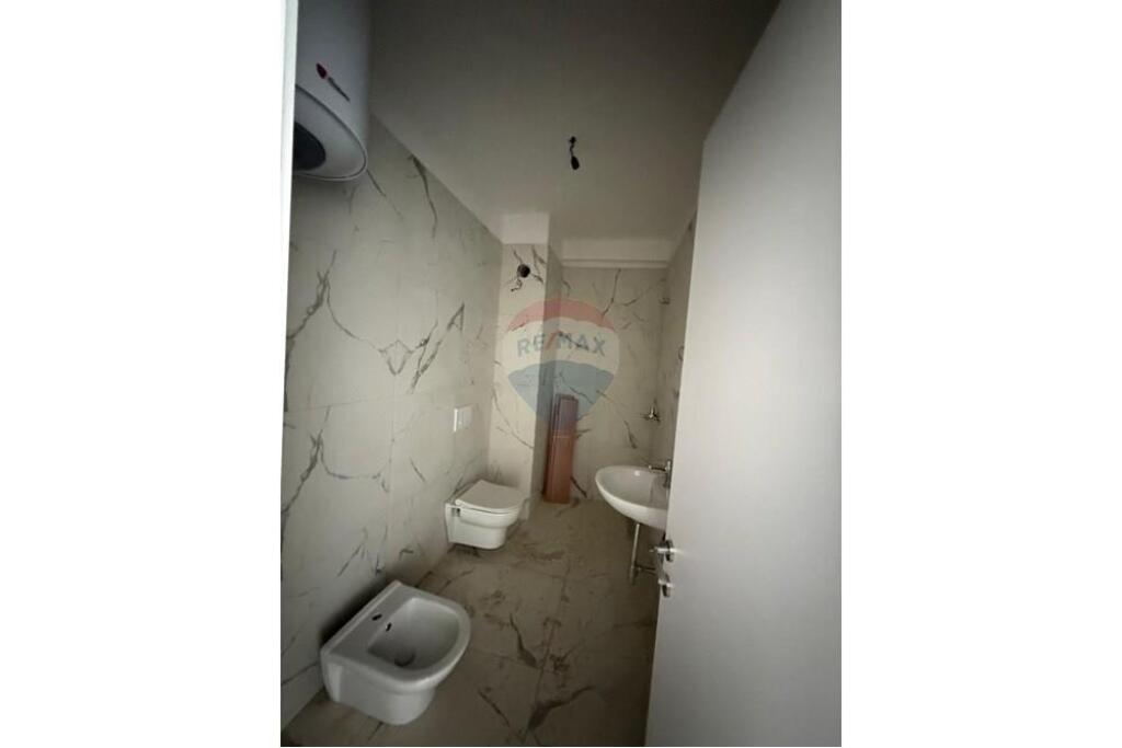 Apartment 1+1 for sale at Univers City!