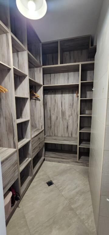 Apartament 2+1 per Qira Liqeni Thate