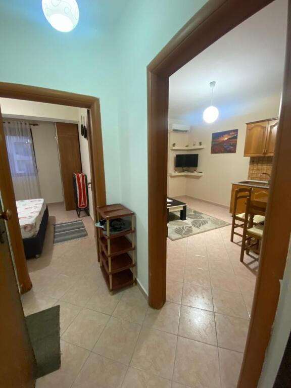AFFITTASI APPARTAMENTO 1+1 IN SPIAGGIA, VICINO ALL'HOTEL ANTALYA