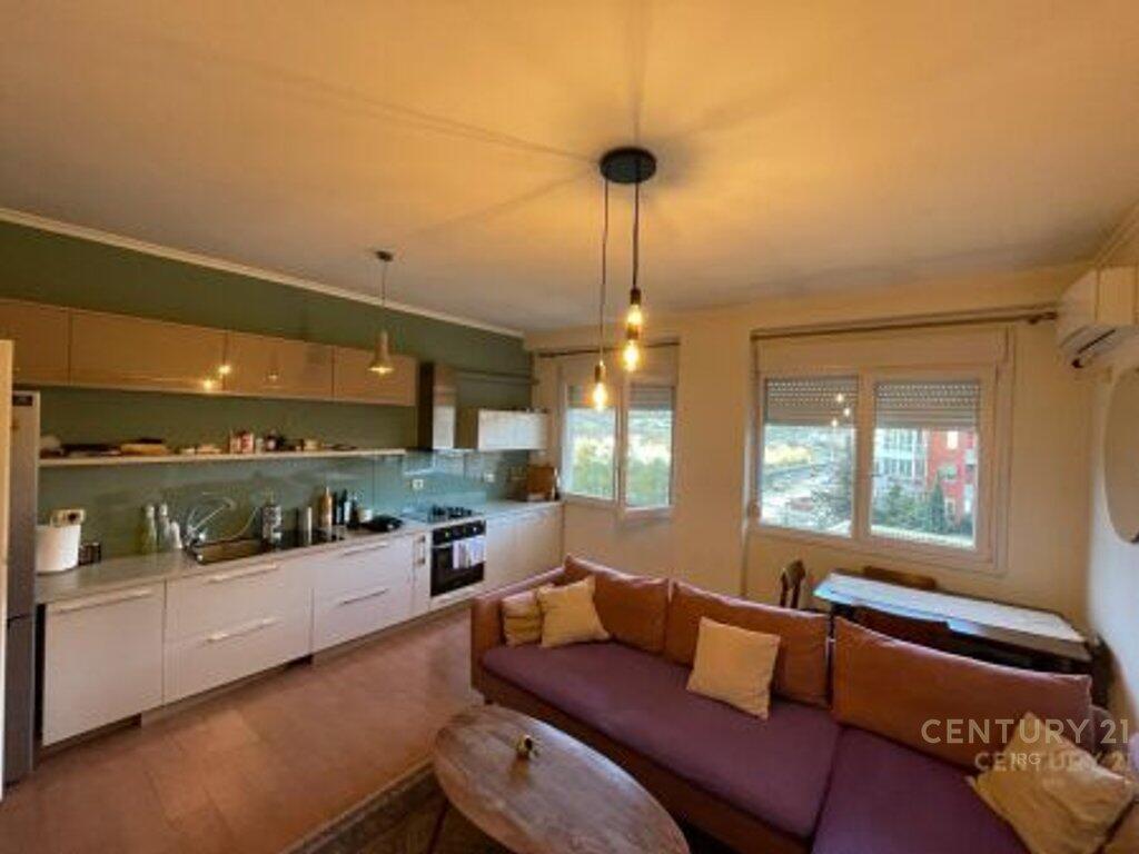SHITET APARTAMENT 2+1 TE LIQENI THATE! 250,000 €