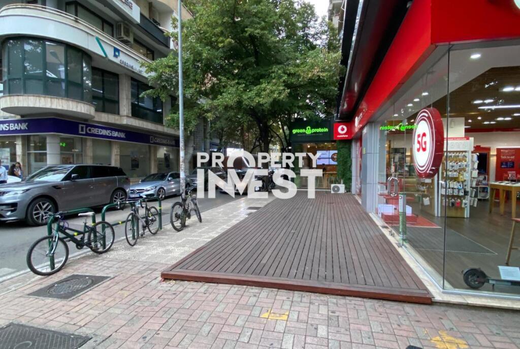 Ufficio in Affitto – Blloku, Tirana