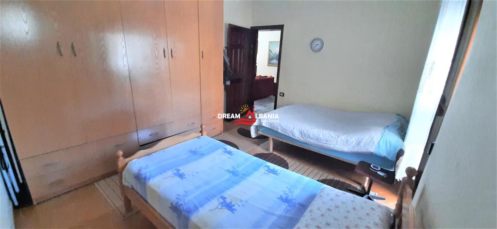 Apartament 3+1 me qera ne zonen e 21 Dhjetorit prane Policise Bashkiake ne Tirane (ID 4231272)