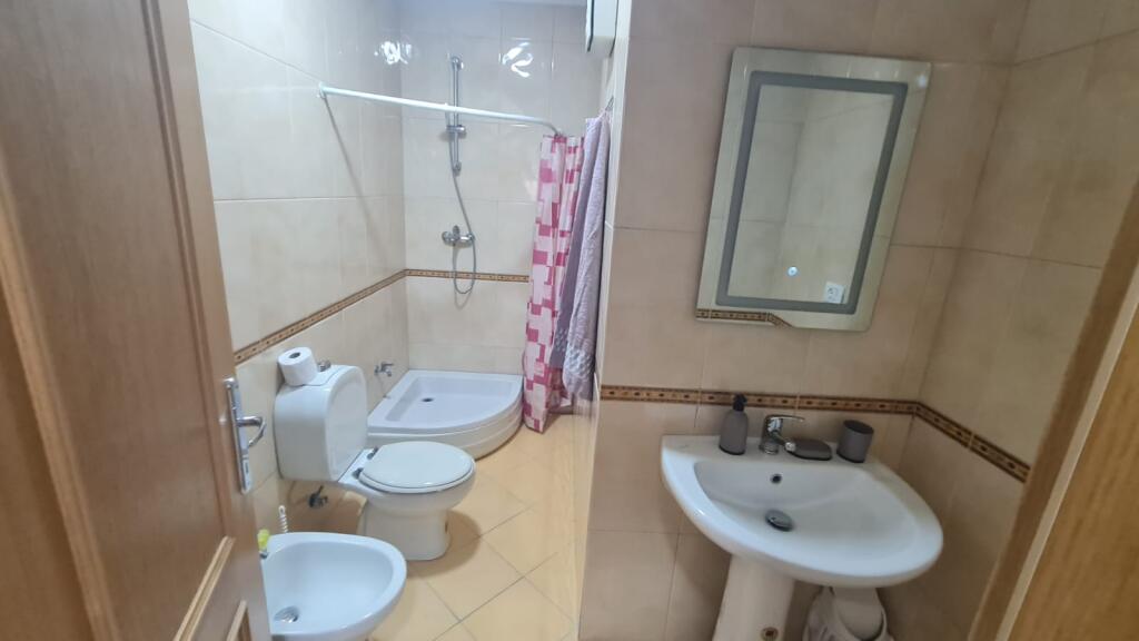Apartament 2+1 tek Zogu i Zi!
