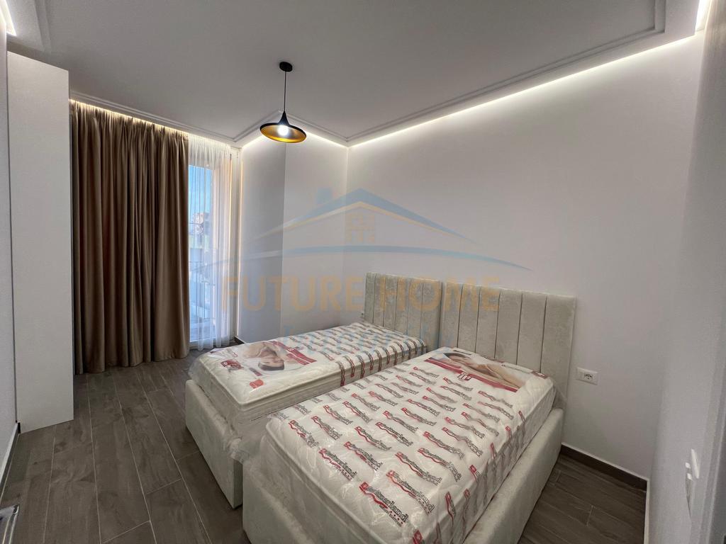 Qera, Apartament 2+1+Post Parkimi, Rruga Riza Cerova, Tiranë.