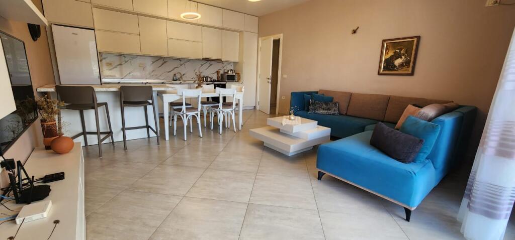 Apartament 2+1 per Qira Liqeni Thate