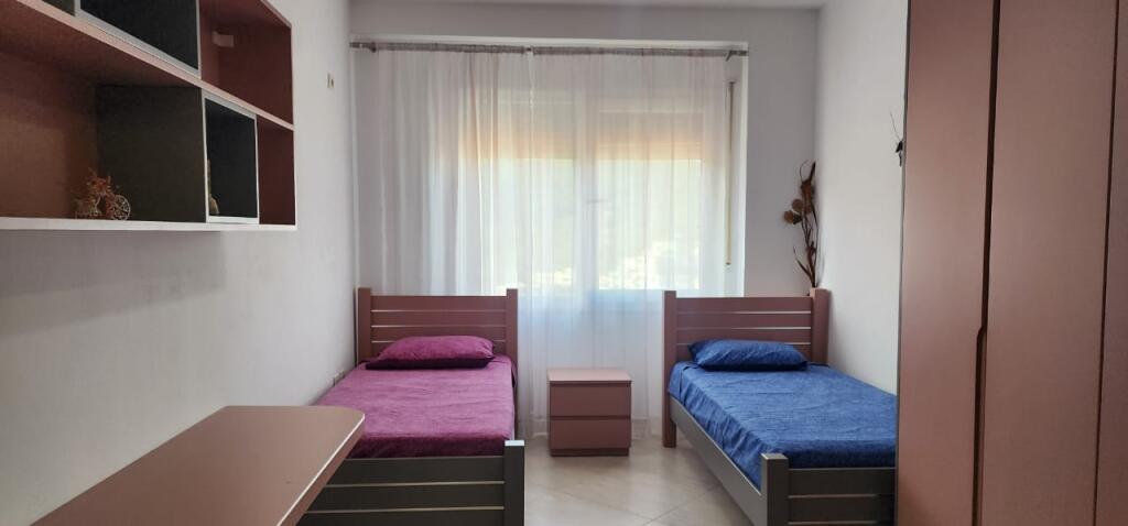 Apartament 2+1 per Qira Liqeni Thate