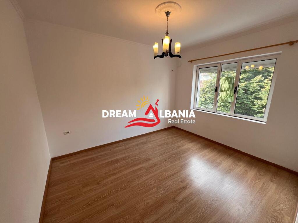 2+1 apartment for rent (also suitable for office) in Myslym Shyr, near the First Instance Court in Tirana(ID 4229472)