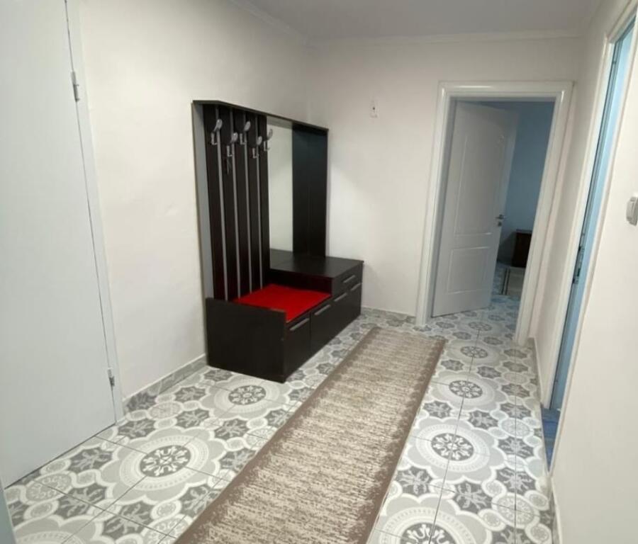 Affittasi Appartamento 2+1 ○ Ex Ristorante Durazzo, Tirana
