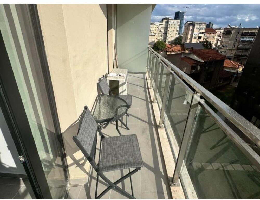 Jepet me qera 1+1 mobiluar Mine Peza 699 eu