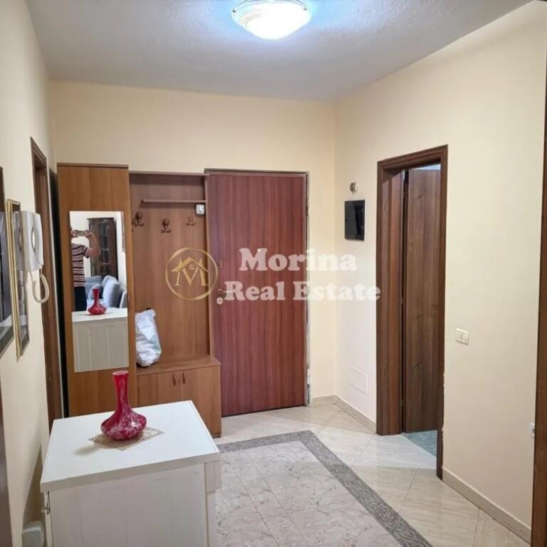 Qera, Apartament 1+1, te Komuna e Parisit, 600 Euro/Muaj