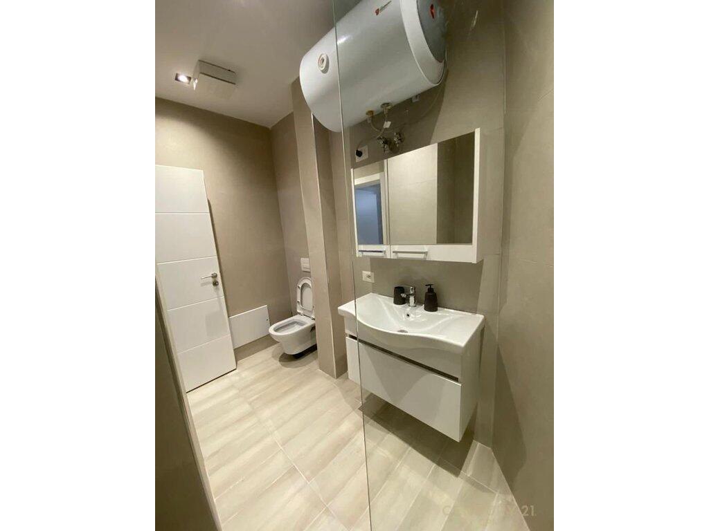 JAPIM APARTAMENT 1+1 ME QERA PRANE INXHINIERISE SE NDERTIMIT!