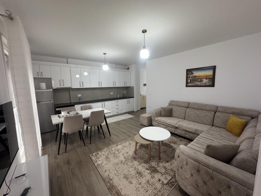 📣 QERA SUPER Apartament 1+1 Me Ballkon 📍 Xhamllik 🛣️ Rruga "Xhanfize Keko" ✨