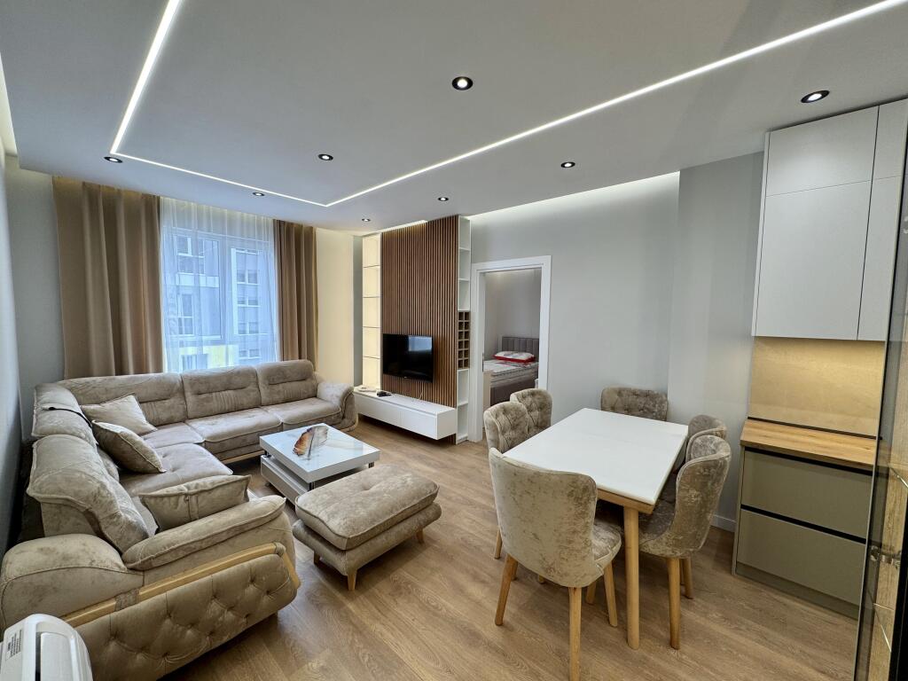 📣 QERA Apartament 3+1 Me 2 Tualete, Ballkon Dhe Parking 📍 Univers City, pranë QTU ✨