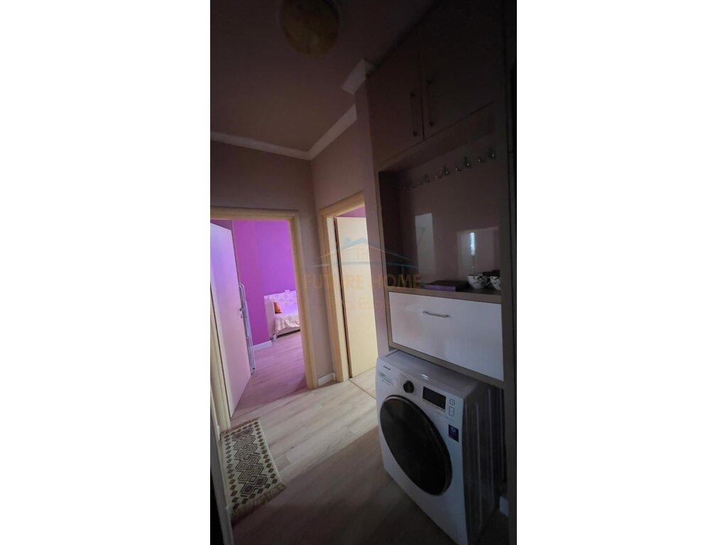 Shitet Apartament 1+1 Prane Eleonores, Kodra e Diellit, Tirane.