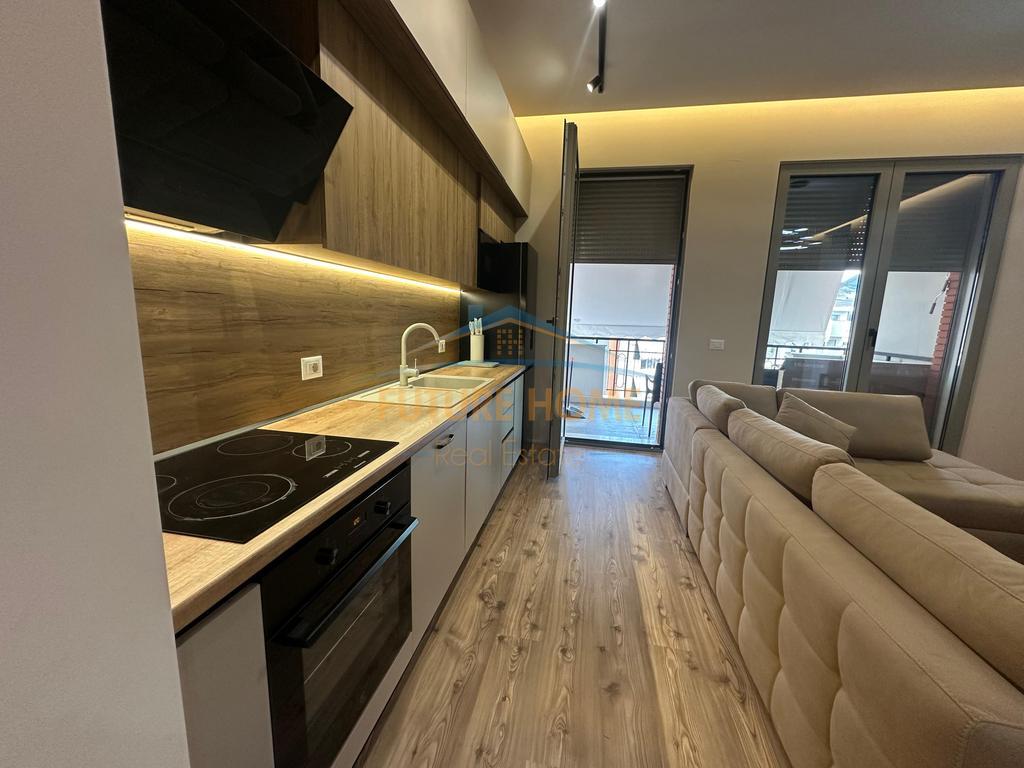 Qira,Apartament 1+1,Kompleksi Delijorgji !