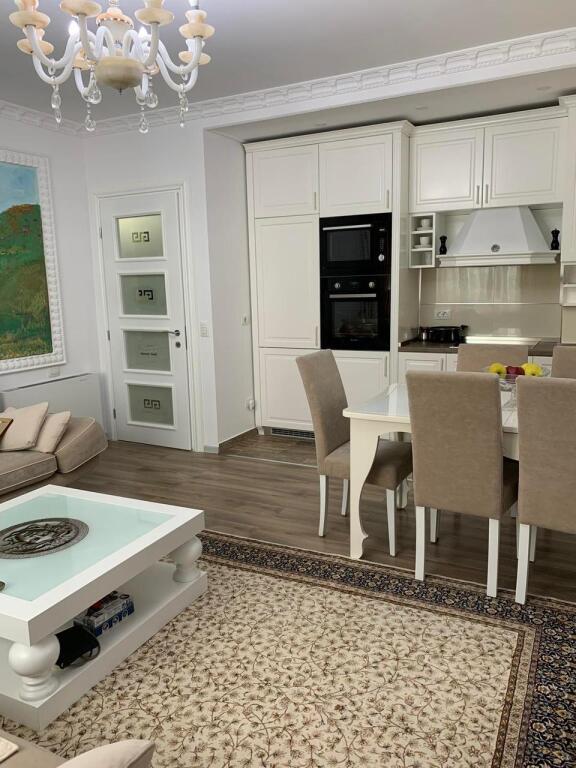 Apartament 3+1 + parkim prane Radisson!