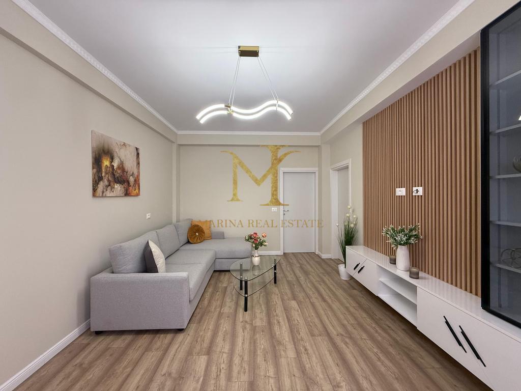OFFERTA IN VENDITA SUPER APPARTAMENTO 1+1 SULLA SPIAGGIA DI DURRES !!