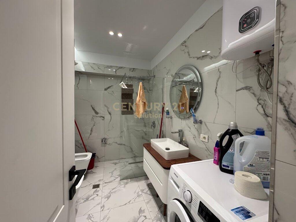 Duplex moderno in affitto presso il Lago Secco