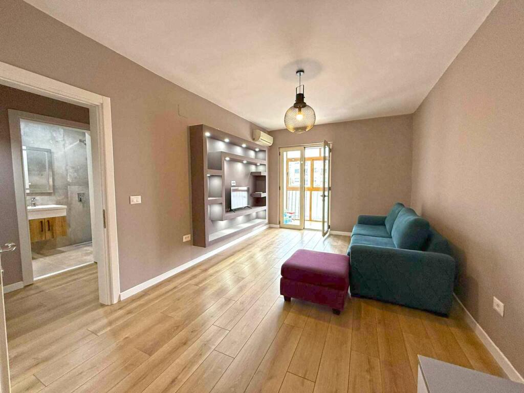 Shitet apartament 1+1 ne Don Bosko
