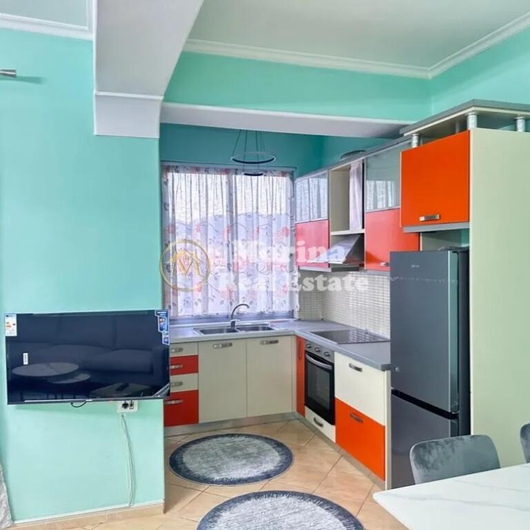 Qera , Apartament 1+1 , Rruga e Kavajes , 600 euro/ muaj