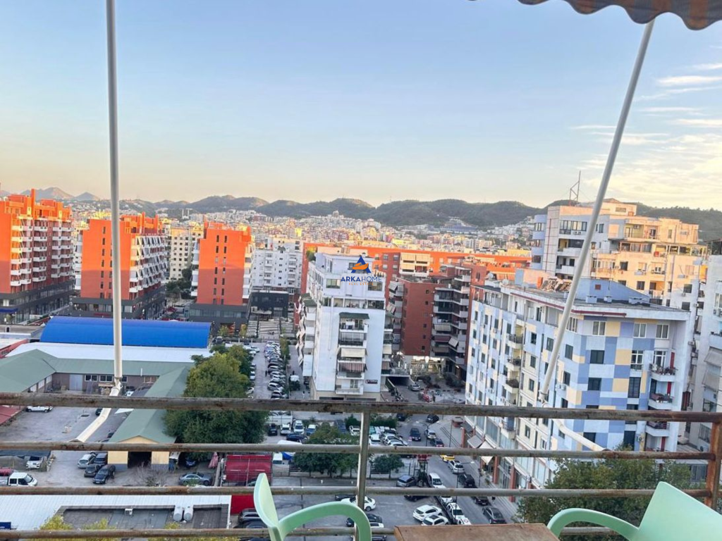 JEPET ME QERA APARTAMENT 1+1+BALLKON "TE RRUGA KAVAJES" 600 EURO