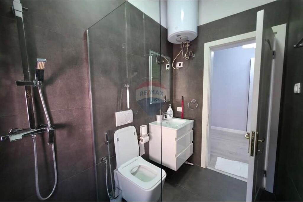 Apartament me qira Bulevardi Zogu I