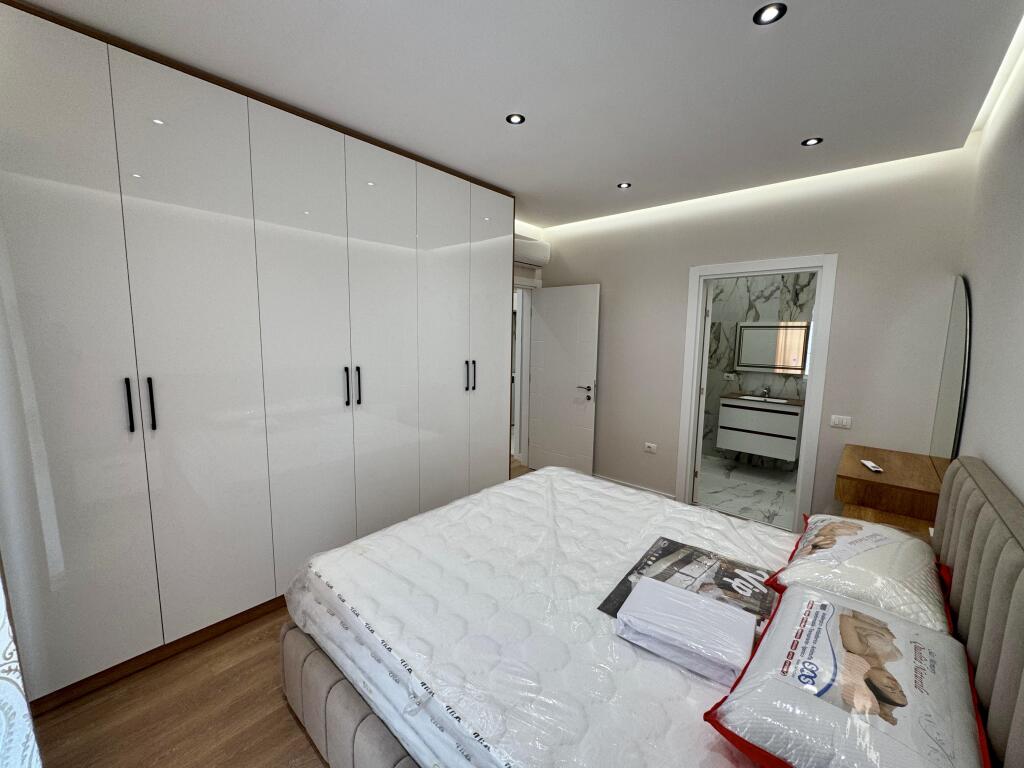 📣 QERA Apartament 3+1 Me 2 Tualete, Ballkon Dhe Parking 📍 Univers City, pranë QTU ✨