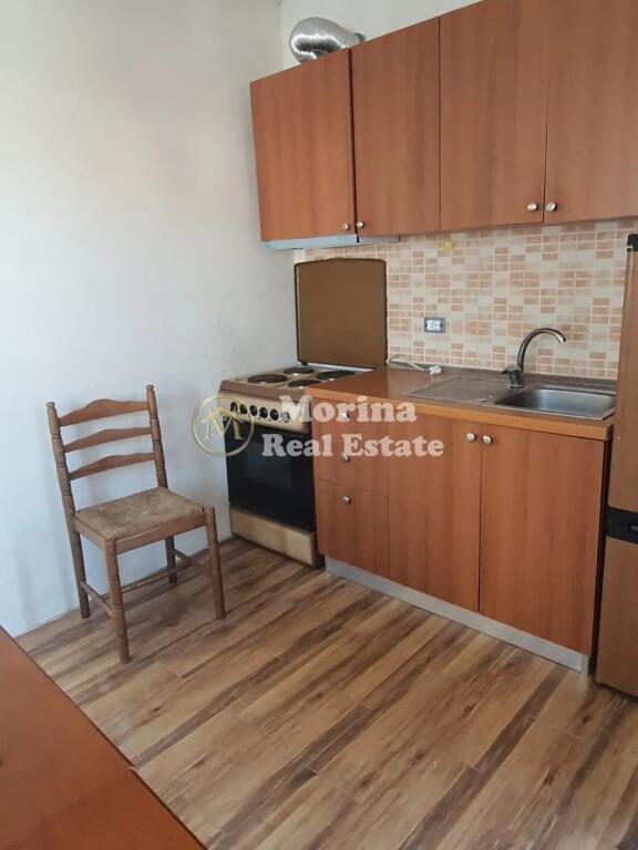Affitto, Ingresso Privato 1+1, Via Mihal Grameno, 300 euro/mese