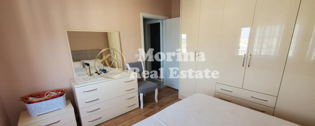 Rent, Apartment 2+1, Paris Commune, 650 euros/month